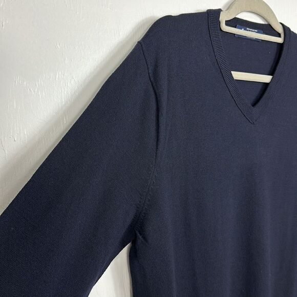J. Crew Merino Wool Navy Blue Long Sleeve V-neck Pullover Sweater Size XL - Picture 3 of 11